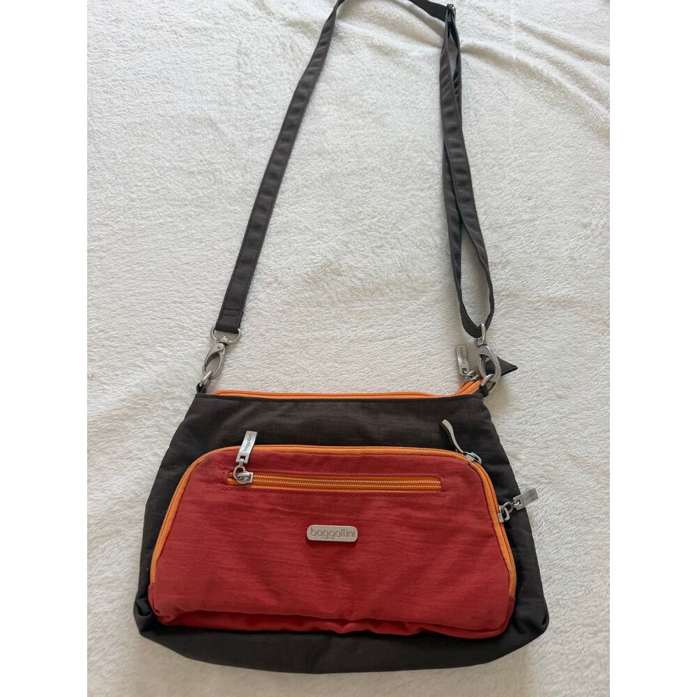Baggallini Nylon Organizer Crossbody Bag Multi-Pocket Travel Purse